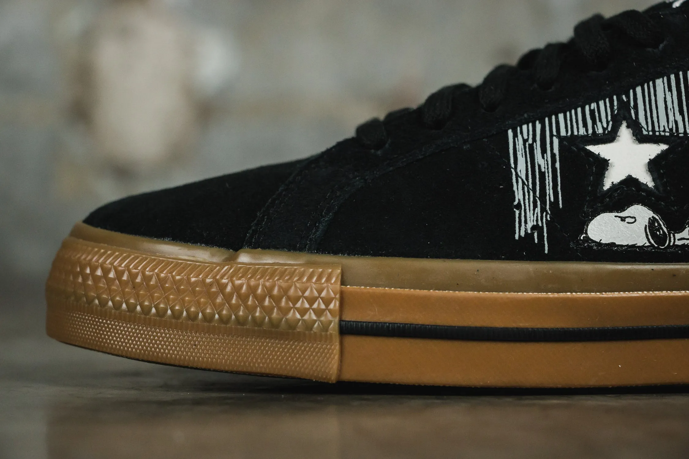 Converse x Peanuts One Star Ox