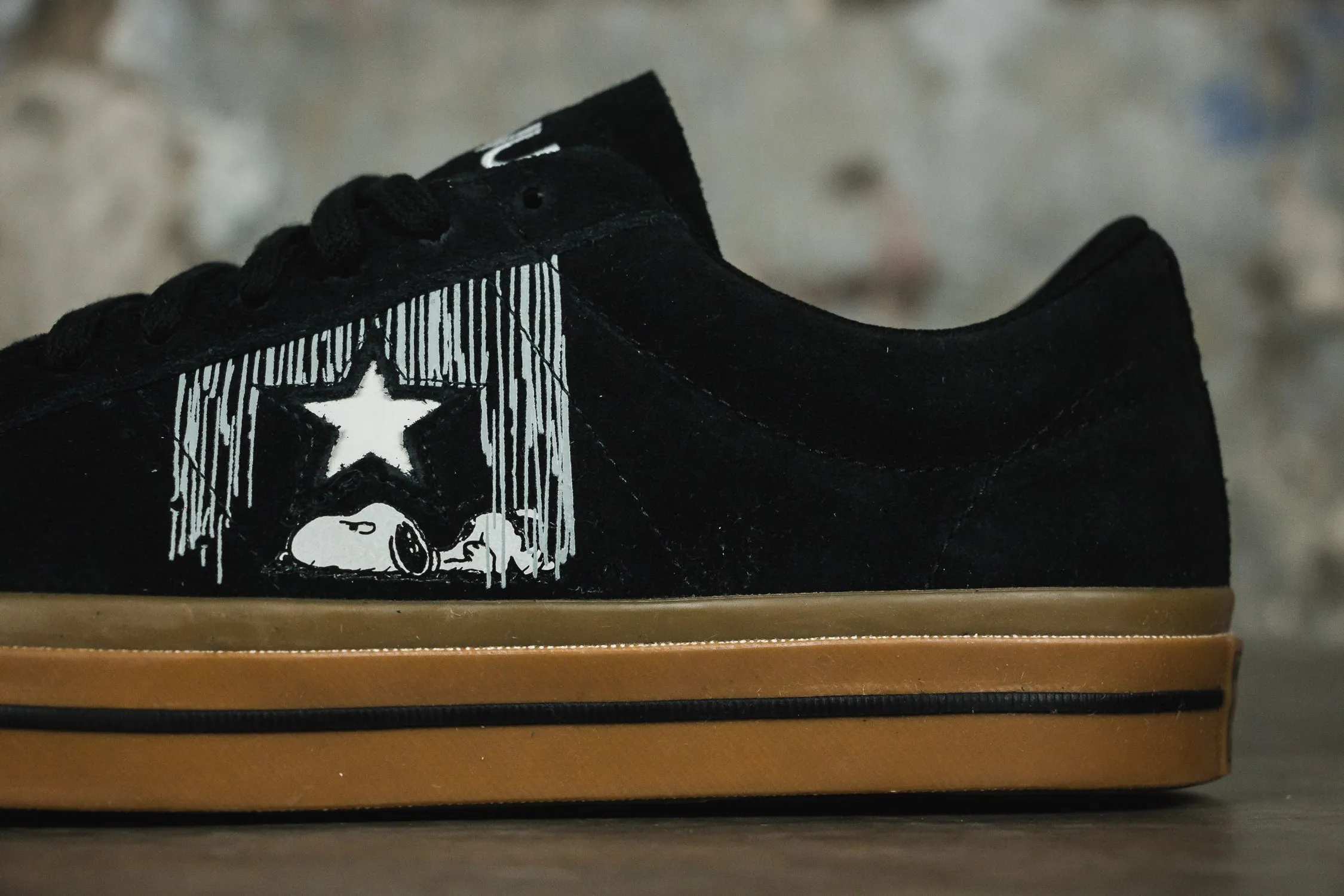Converse x Peanuts One Star Ox